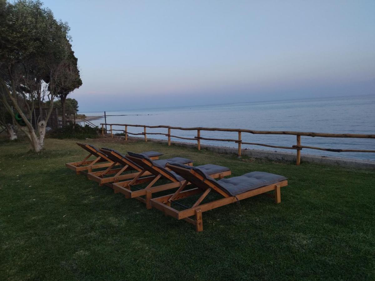 Seaside House Villa Nea Skioni Dış mekan fotoğraf